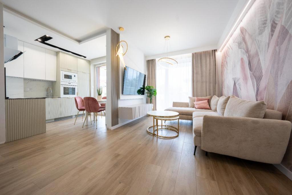 Rodzinne Apartamenty Bardzo Blisko Plazy Rewal Εξωτερικό φωτογραφία